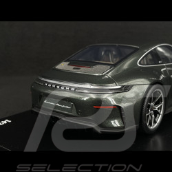 Porsche 911 GT3 Touring Type 992.2 2026 75 years of Porsche UK Earls Court 51 Green Metallic 1/18 Spark WAP02153626911