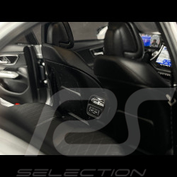 Mercedes-Benz Clase E W214 AMG Line 2023 Plata 1/18 iScale 180061