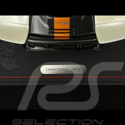Ferrari 849 Testarossa 2025 Bianco Italia / Giallo Ambra Streifen 1/18 BBR Models P18275C