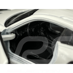 Porsche 911 GT3 RS Type 992 2022 Blanc / Bandes Vert Python Jouet à friction 1/38 Welly MAP01099224