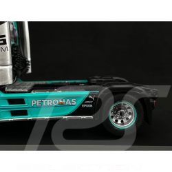 Mercedes-Benz Actros MP4 2012 n° 77 Transport Lkw Mercedes-AMG F1 Team Silber / Schwarz / Grün 1/43 Hachette G1470003