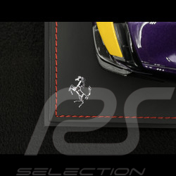 Ferrari 849 Testarossa Assetto Fiorano 2025 Viola Hong Kong / Bandes Jaunes 1/18 BBR Models P18276E