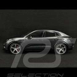 Porsche Macan Turbo H2 2024 Eisgraumetallic 1/18 Solido WAP0210720SMAC