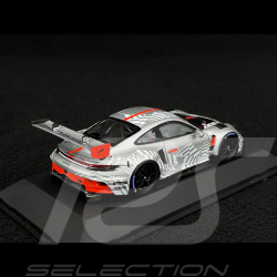 RARE Exemplaire 1/1500 : Porsche 911 GT3 R Type 992 2024 Gris Argent / Rouge 1/43 Spark WAP02057126EVO
