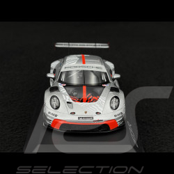 Porsche 911 GT3 R Typ 992 2024 Präsentationsversion Silbergrau / Rot 1/43 Spark WAP02057126EVO