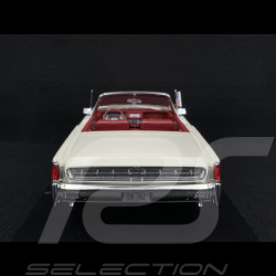 Lincoln Continental Cabriolet Présidentiel 1963 John F. Kennedy Blanc 1/18 KK Scale KKDC181523