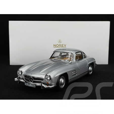 Mercedes-Benz 300 SL 1954 Butterfly Doors Silver Grey 1/18 Norev 183857
