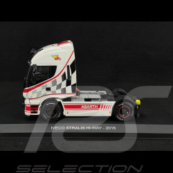 Iveco Stralis Hi-Way 2016 Camion Transporteur Abarth Blanc / Rouge 1/43 Hachette G1470001