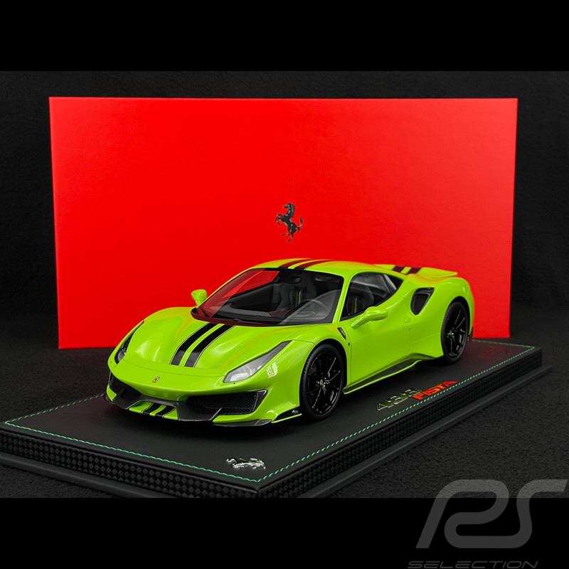 Ferrari 488 Pista 2018 Verde Germoglio / Black Stripes / Carbon Rims 1/18 BBR Models P18145O