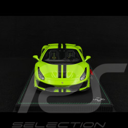 Ferrari 488 Pista 2018 Verde Germoglio / Bandes Noires / Jantes Carbone 1/18 BBR Models P18145O