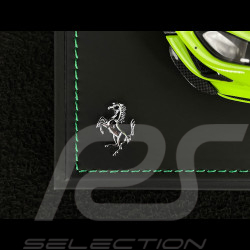 Ferrari 488 Pista 2018 Verde Germoglio / Black Stripes / Carbon Rims 1/18 BBR Models P18145O