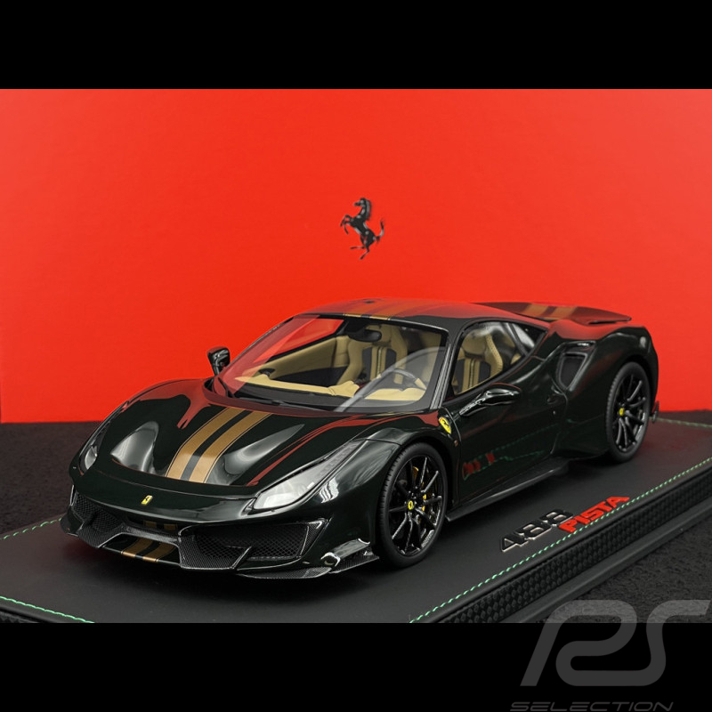 Ferrari 488 Pista 2018 Verde British / Bandes Dorées / Jantes Carbone 1/18 BBR Models P18145N
