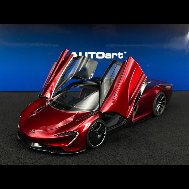 McLaren Speedtail 2020 Volcano Red 1/18 AutoArt 76087