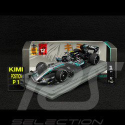 Kimi Antonelli Mercedes-AMG W17 n° 12 Vainqueur GP Japon 2026 F1 avec Pit Board 1/43 Spark S9389