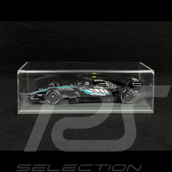 Kimi Antonelli Mercedes-AMG W17 n° 12 Vainqueur GP Japon 2026 F1 avec Pit Board 1/43 Spark S9389