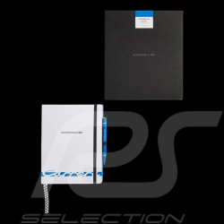 Carnet Porsche 911 Carrera RS 2.7 avec Stylo Blanc Grand Prix / Bleu WAP092603260NB