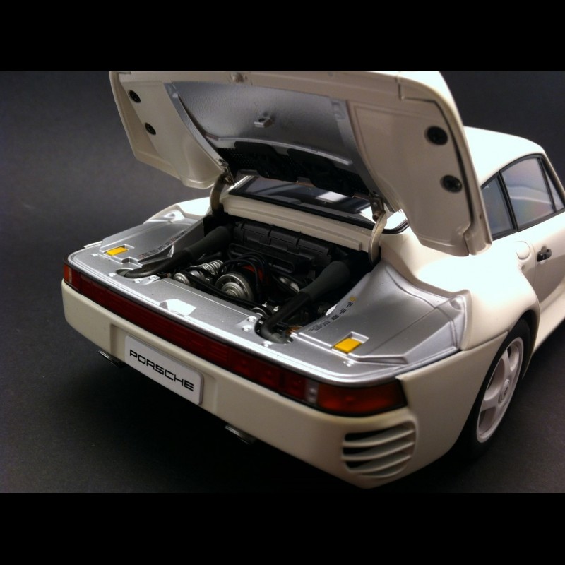 Porsche 959 white 1/18 Autoart 78083