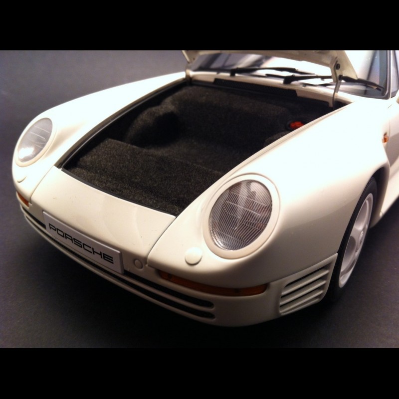 Porsche 959 white 1/18 Autoart 78083