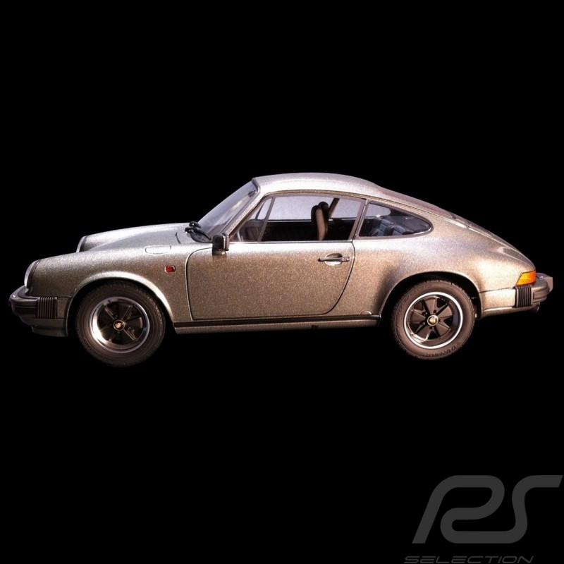 Porsche 911 Carrera 3.2 Coupé 1984 grau 1/12 Premium Classixxs 10155