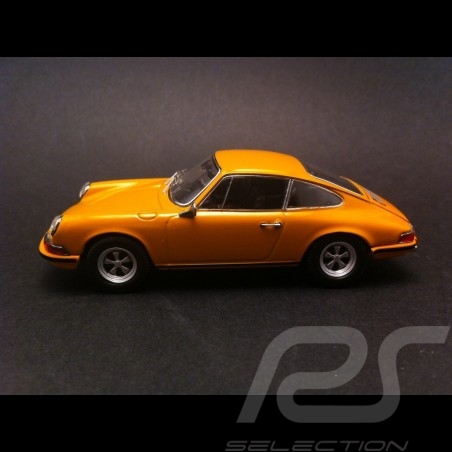 Porsche 911 S 1968 " Jochen's Elfer '' yellow 1/43 Schuco 450363800