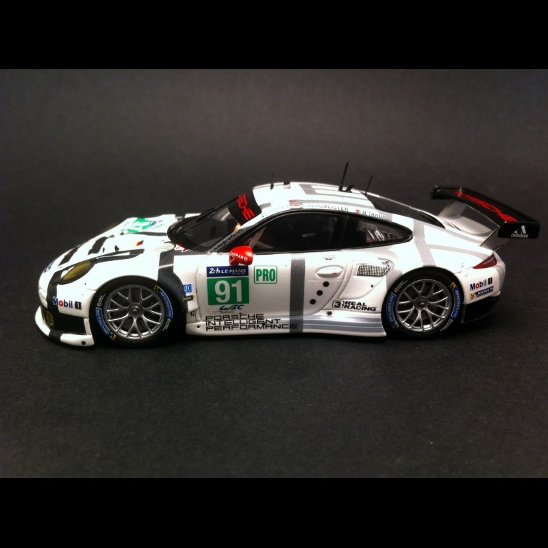SPARK S4229 PORSCHE 911 RSR (991) n°91 Porsche Team Manthey
