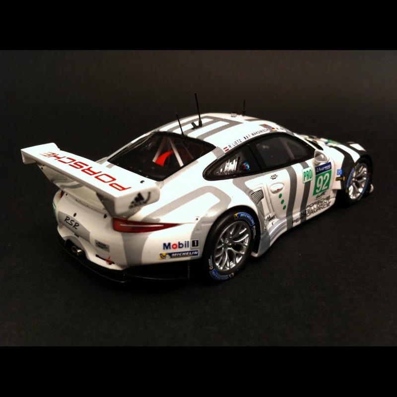 Porsche 911 RSR Manthey N°92 – Le Mans 2015 – Spark S4664 – Échelle 1/43