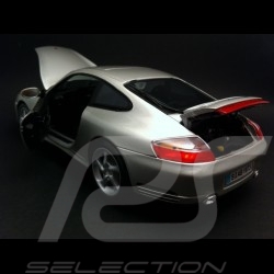 Porsche 996 Carrera 4S grau 1/18 Maisto 31628