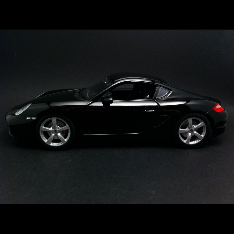 Porsche Cayman S 987 black 1/18 Maisto 31122