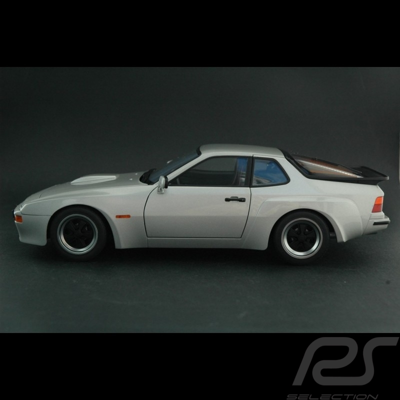 Porsche 924 Carrera GT 1980 grise 1/18 Autoart 78002