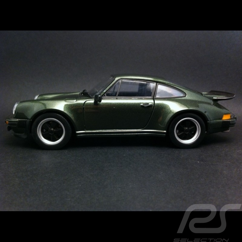 Porsche 911 Turbo 1975 Lichtgrün 1/24 Welly MAP02493114 Porsche 911 Turbo 1975 Lichtgrün 1/24 Welly MAP02493114