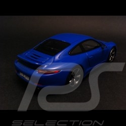 Porsche 991 GTS Club Coupé blue 1/43 Spark WAX02020001