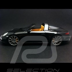 Porsche 991 Targa 4S schwarz 1/18 GT Spirit ZM012