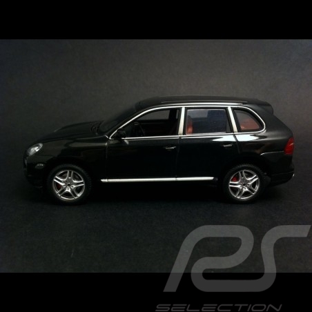 Porsche Cayenne Turbo bordeaux métallisé 