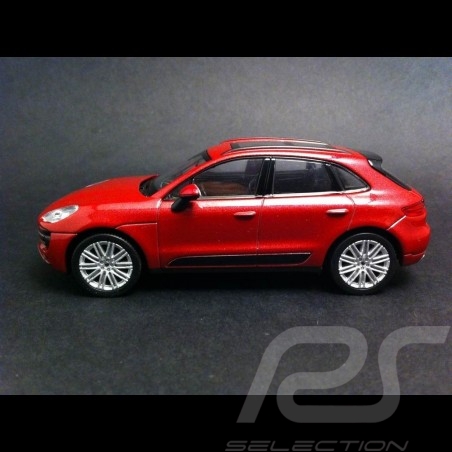 Porsche Macan Turbo 2015 rouge 1/43 Welly MAP01995315