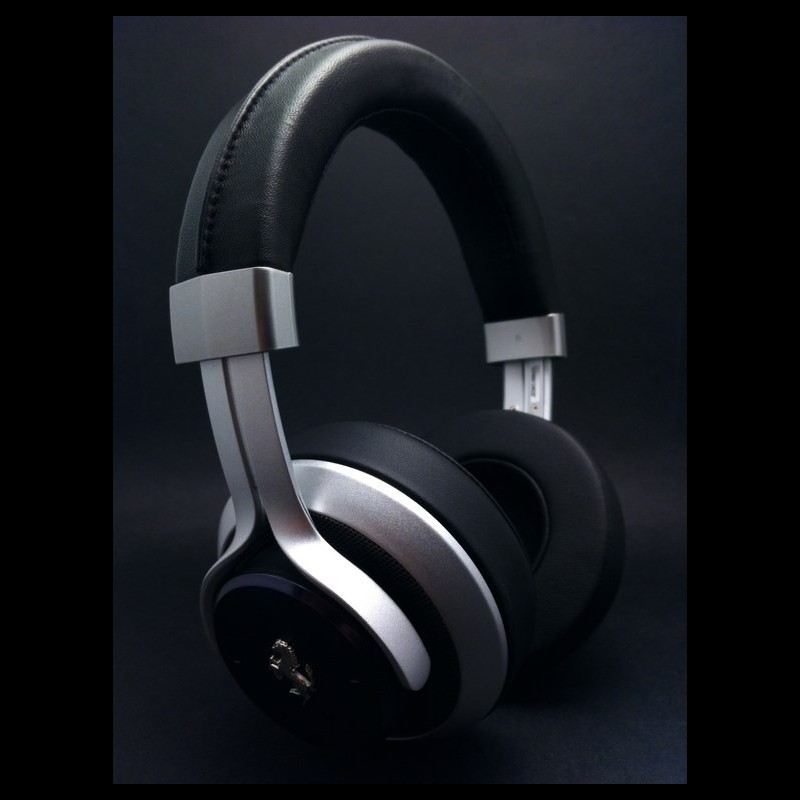 Headphones Ferrari by Logic3 T350 black 1LFH009K