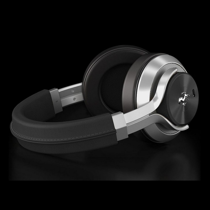 Headphones Ferrari by Logic3 T350 black 1LFH009K