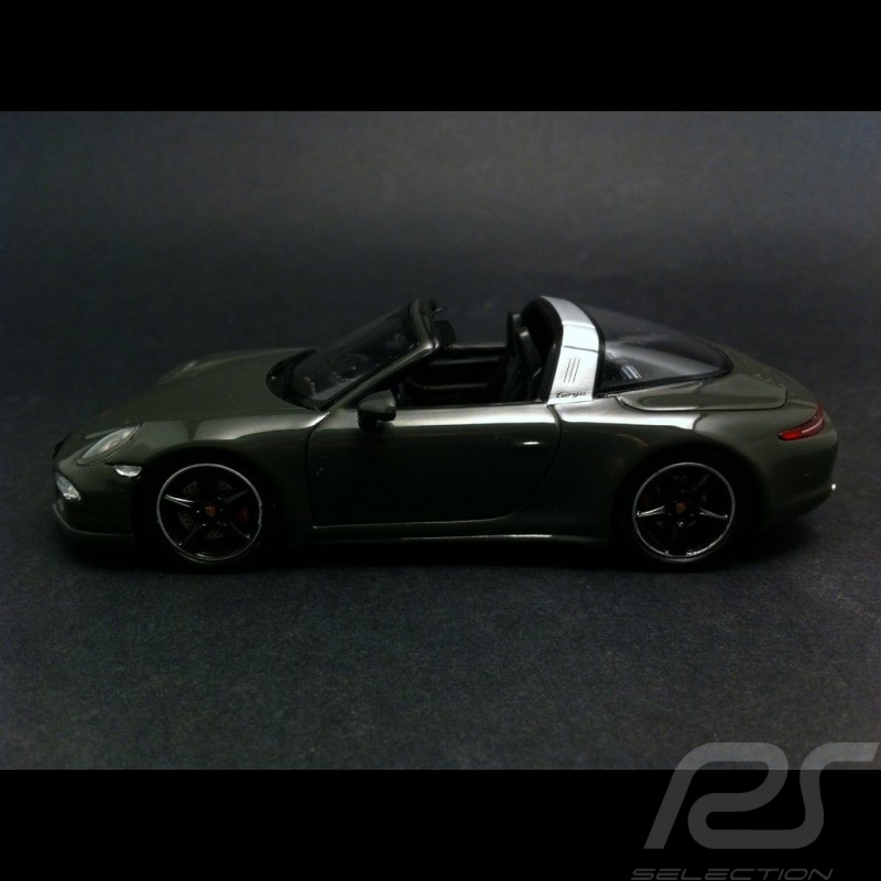 Porsche 991 Targa 4 S " 65 jahre Porsche Luxembourg " 2015 grau 1/43 Spark WAX02020008 Porsche 991 Targa 4 S " 65 jahre Porsche Luxembourg " 2015 grau 1/43 Spark WAX02020008