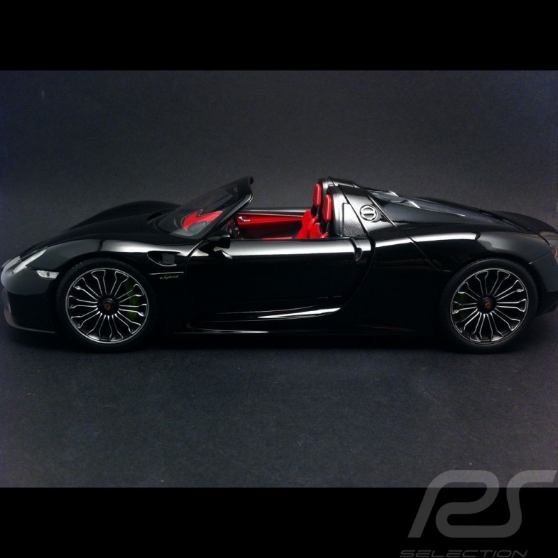 Porsche 918 Spyder 2013 schwarz 1/18 Minichamps 110062431 Porsche 918 Spyder 2013 schwarz 1/18 Minichamps 110062431
