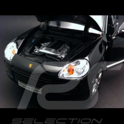Porsche Cayenne Turbo 2003 schwarz 1/18 Welly 12529 Porsche Cayenne Turbo 2003 schwarz 1/18 Welly 12529