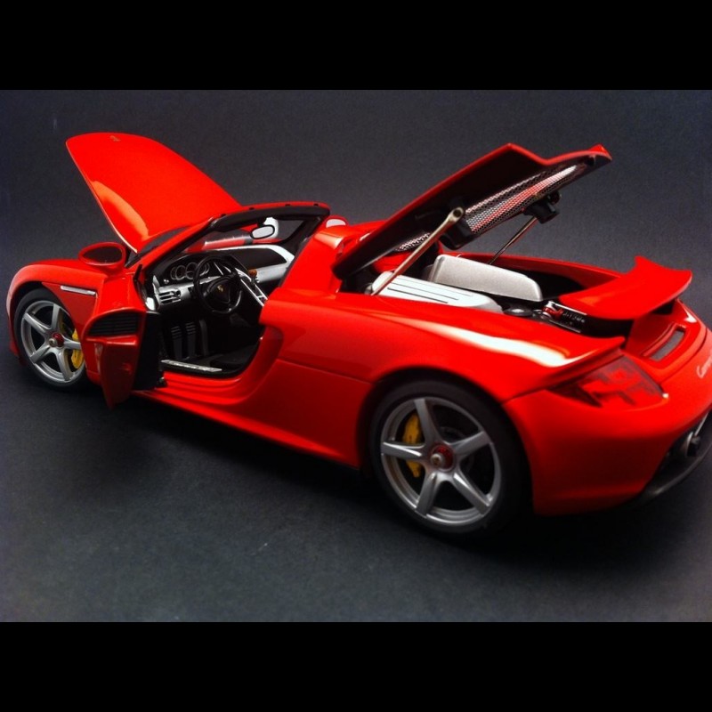 Porsche Carrera GT red 1/18 Autoart 78044
