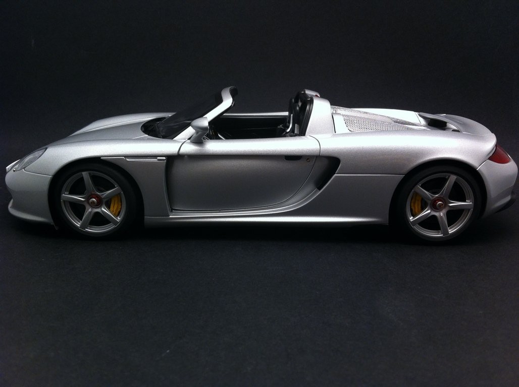 autoart carrera gt