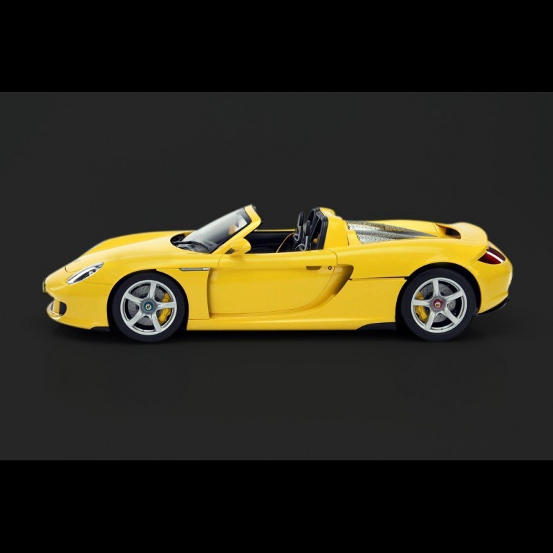 Porsche Carrera GT yellow 1/12 TAMIYA 23207