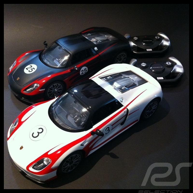Duo Porsche 918 Spyder Weissach blanc / noir radiocommandée 27 / 40 MHz 1/14