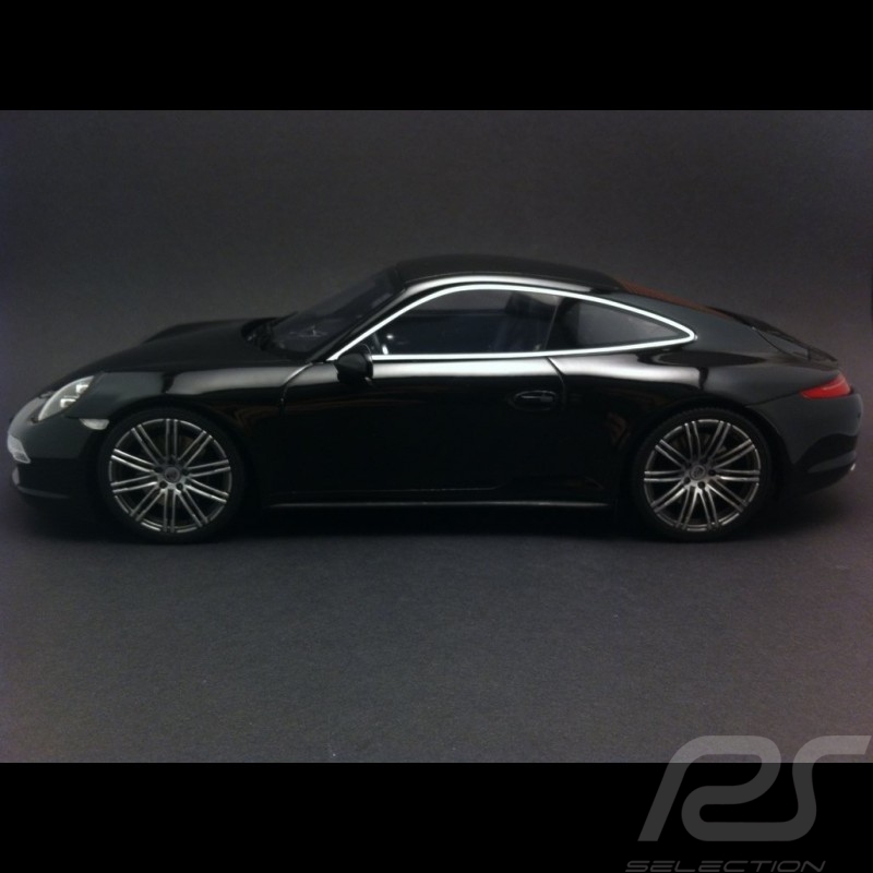 Porsche 991 Carrera 4 Black Edition 2012 1/18 GT Spirit GT114 Porsche 991 Carrera 4 Black Edition 2012 1/18 GT Spirit GT114