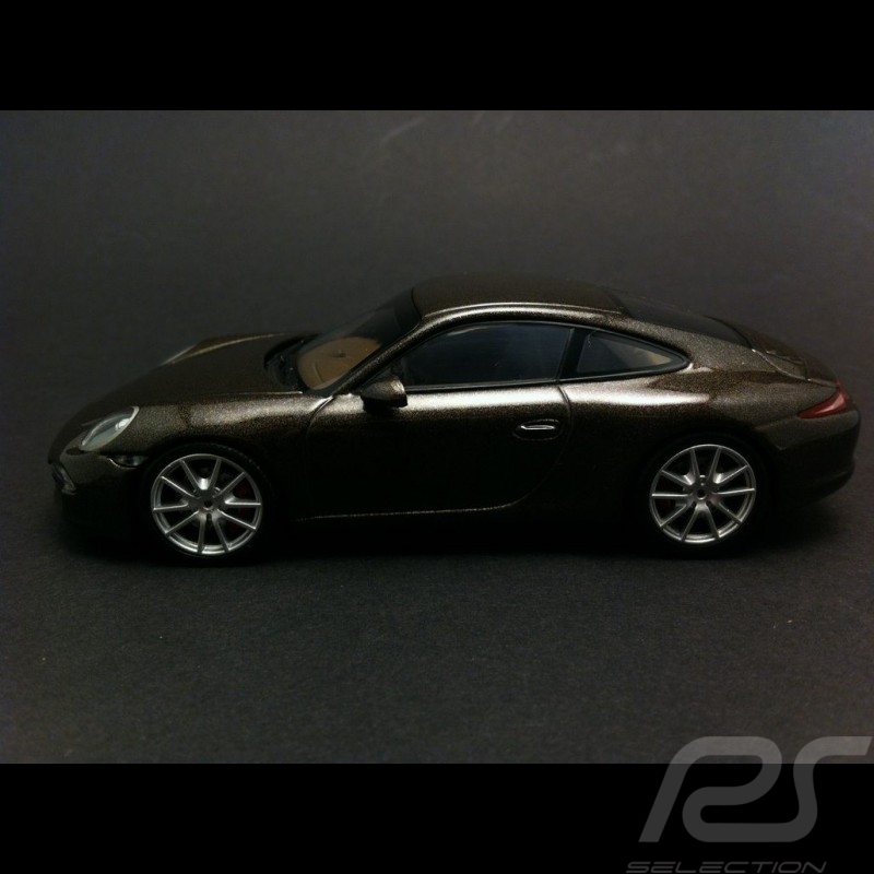 Porsche 991 Carrera 4S 2012 brun anthracite 