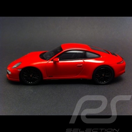 Porsche 991 Carrera GTS Coupé rouge 1/43 Spark MAP02020316