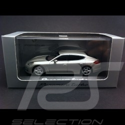 Porsche Panamera turbo gris métal 