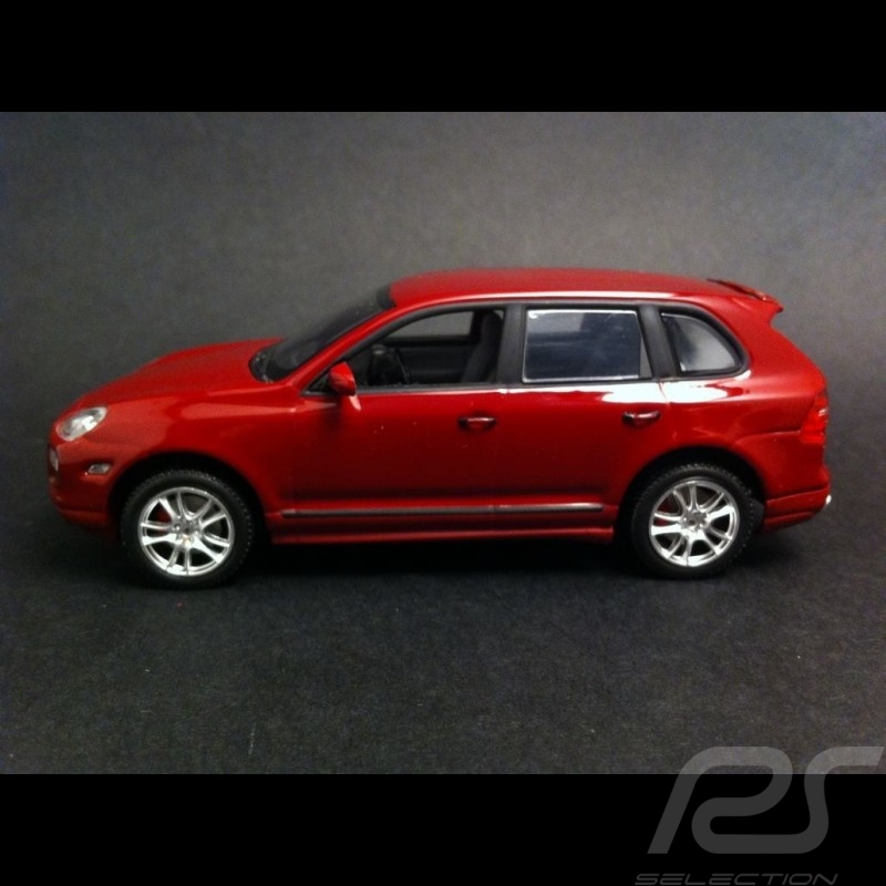 Porsche Cayenne GTS rouge 1/43 Minichamps WAP02000818