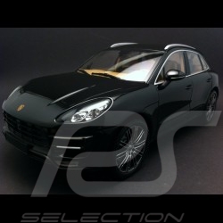 Porsche Macan Turbo 2013 schwarz 1/18 Minichamps 110062502