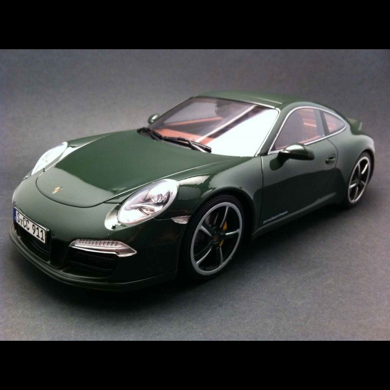 1/18 GTスピリット ポルシェ911(991)クラブクーペ 1/18 GT Spirit 2012 Porsche 911 Carrera S Club Sport Coupe